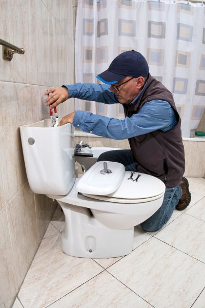 Broken Toilet Repair in Wilmington